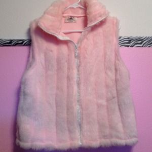 Bundle Pink Faux Fur Vest/Phone case