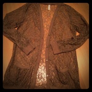 ❌SOLD❌Oversized lace cardigan