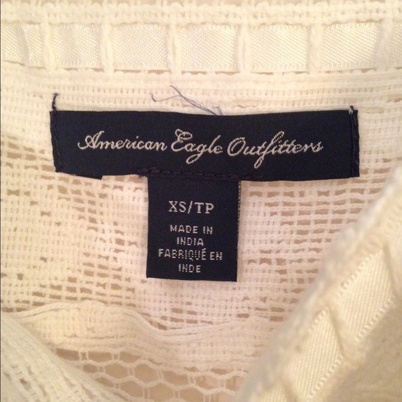 White lace tank top - Picture 2 of 2