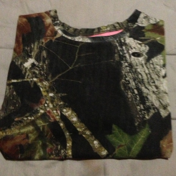 Short sleeve nice camouflage shirt