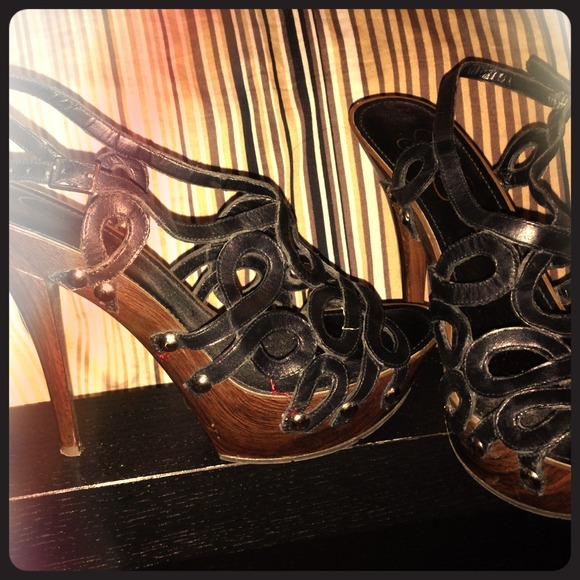Jessica Simpson black strap heels