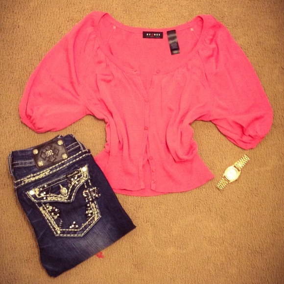 🚫SOLD🚫💕PINK LIZ CLAIBORNE CARDIGAN💕