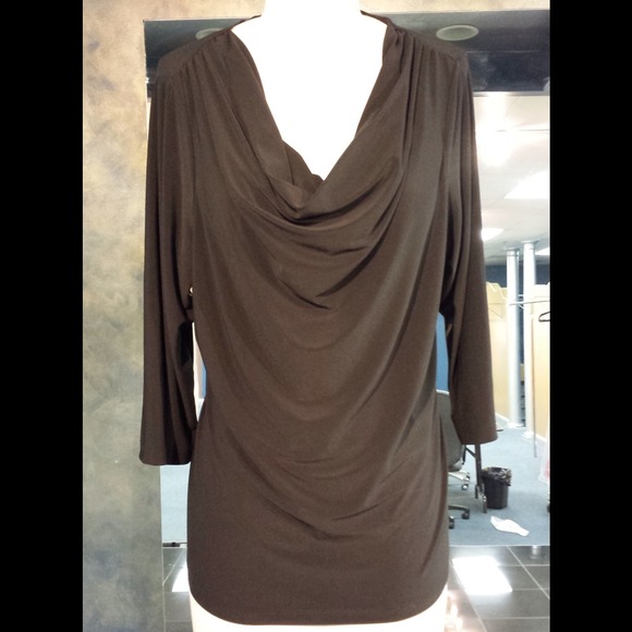 Black 3/4 inch Sleeve Top Size 1x