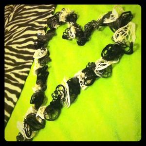 Hand made black&white scarf!