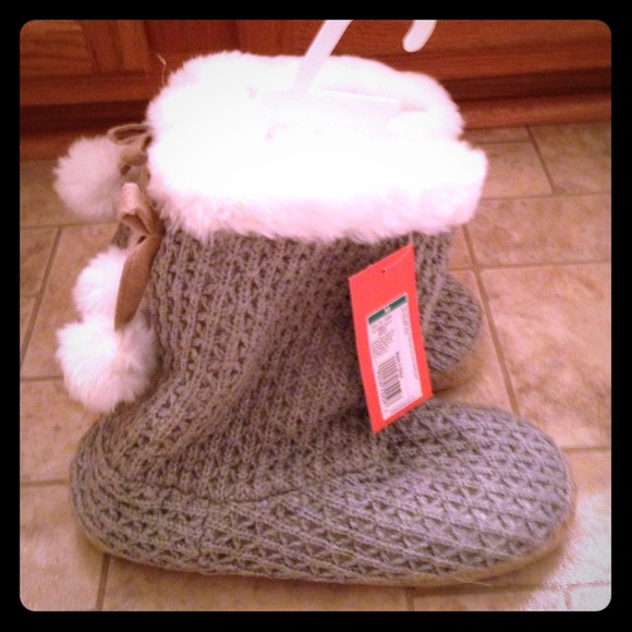 Reduced!! Comfy slippers