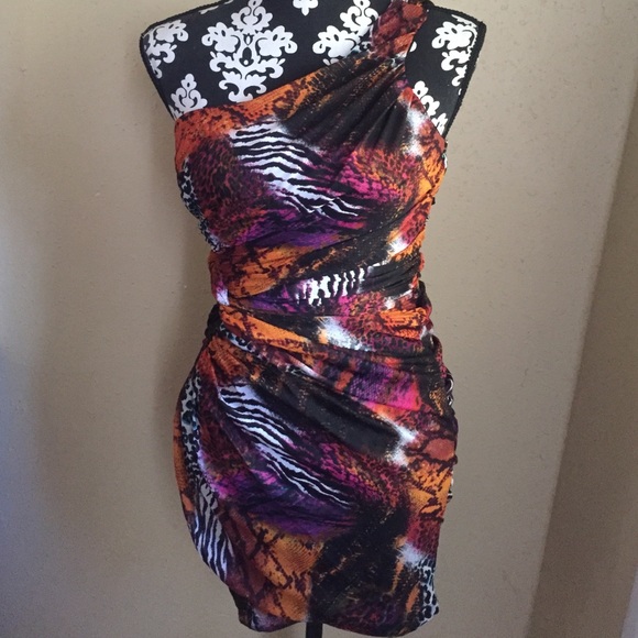 One shoulder dress