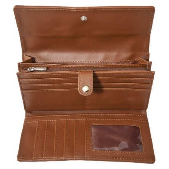 🚫 SOLD🚫 “Vintage" Floral Wallet 🚫 SOLD 🚫 - Picture 3 of 4