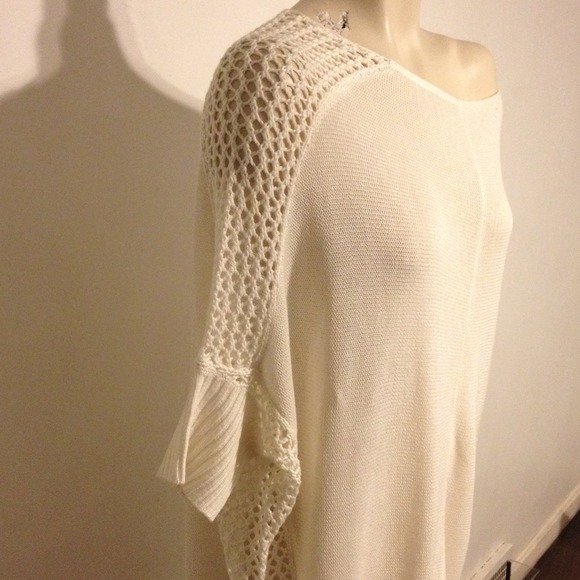❎SOLD BUNDLE Anthro-Velvet Cream Crochet Sweater - Picture 2 of 3