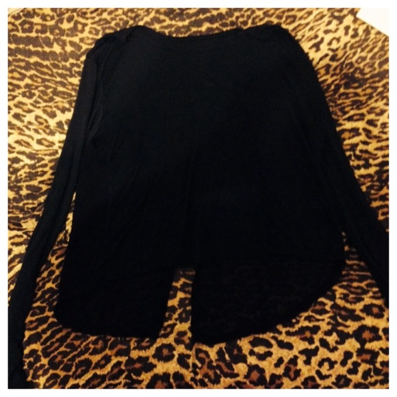 Long sleeve brandy Melville top