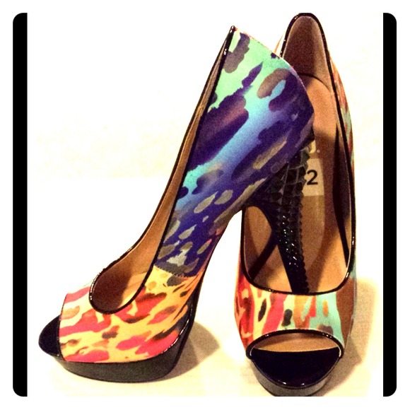 Fabulous pyramid stud heels