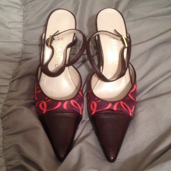 👋SOLD👋100% Authentic Chanel Ankle Strap Heels