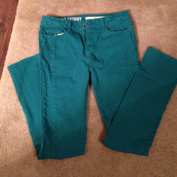 SOLD in a bundle-,DKNY skinny jeans