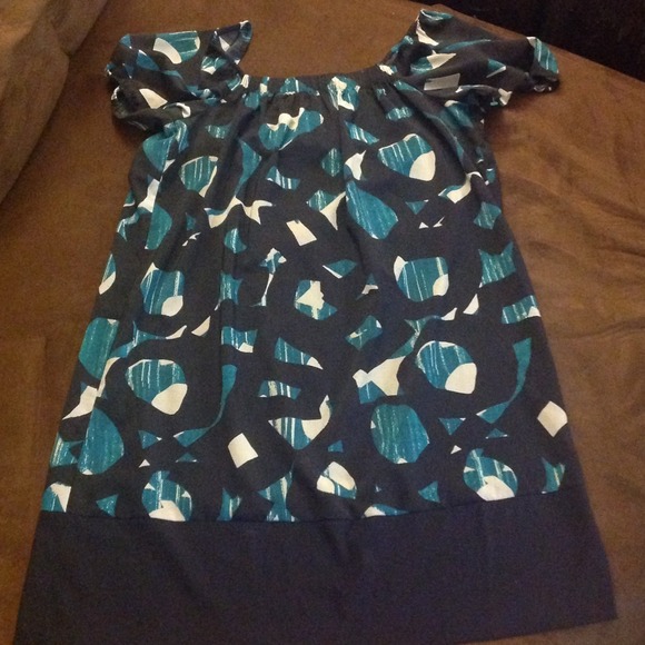 Daisy Fuentes Medium sheath dress.
