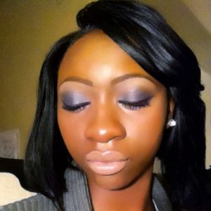 Makeup Artist (Service)