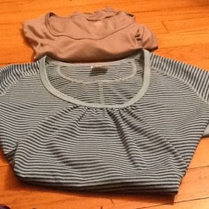 North face dri fit work out tees