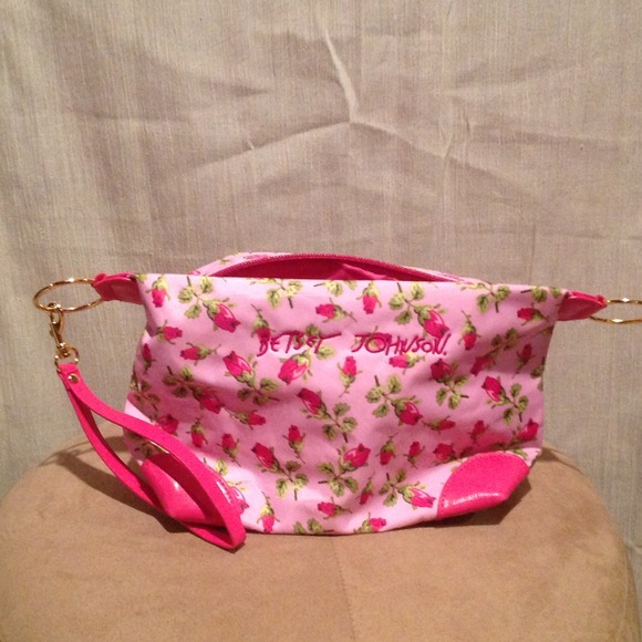 Betsey Johnson floral wristlet