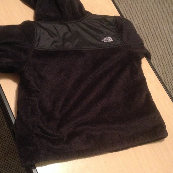 North face jacket - Picture 2 of 4