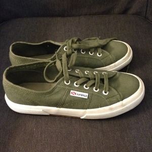 superga olive green