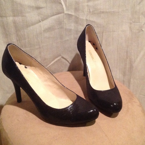Maxstudio mini snake print high heels (7.5)