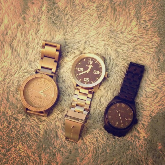 Nixon watches