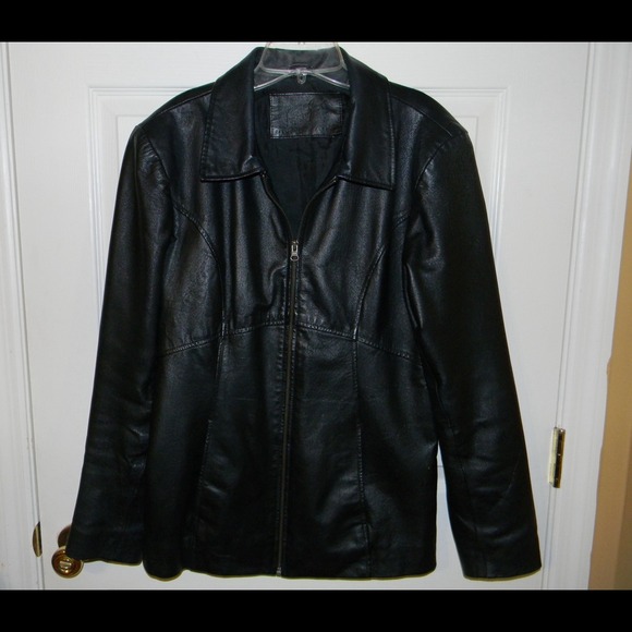 🚫SOLD🚫 leather jacket