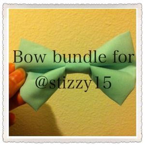 Bow bundle, not all bows shown