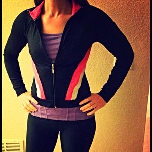 For @vv14 Victoria's Secret workout jacket