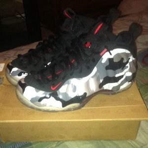 Fire Jet Foamposite Sneaker