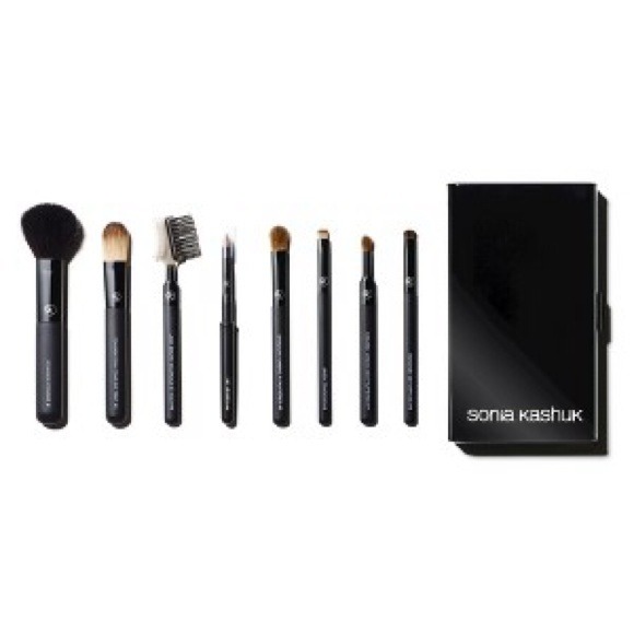 Sonia Kashuk Delux travel brush set
