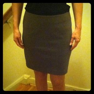 New York & Company gray pencil skirt, size 8