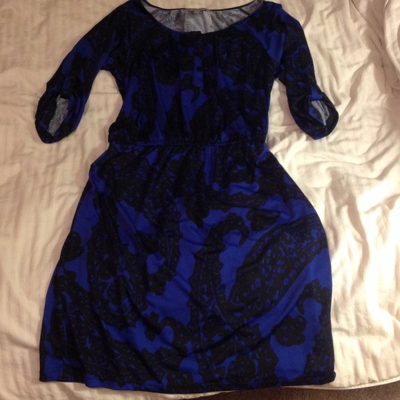 *SOLD*Gorgeous dress!*SOLD*