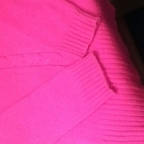 Sweater - Picture 3 of 3