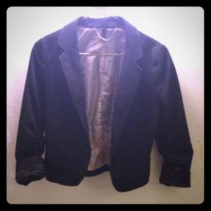 h and m cropped black blazer size 2