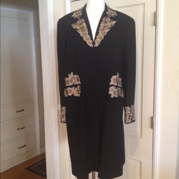 🔥🔥REDUCED🔥🔥 Black Blazer