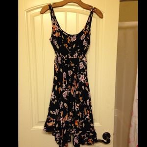 GORGEOUS Floral Cotton On dress!