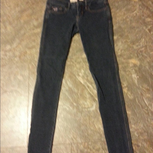 Bundled Hollister skinny jeans