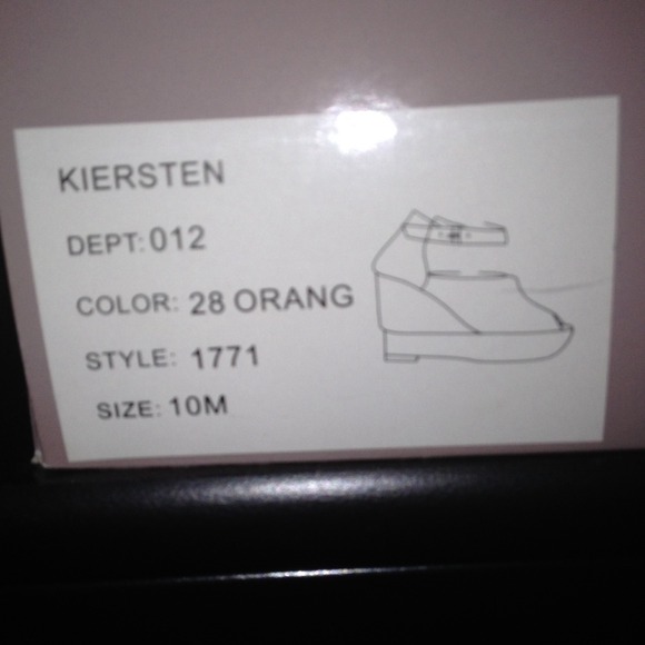 Bakers multicolored Wedge Sandals. Worn 1x. - Picture 4 of 4