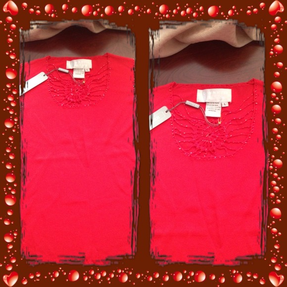 A sexy red top filled with a shiny look!!๐๐ - Picture 2 of 2