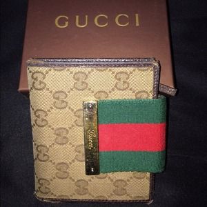 Authentic Gucci wallet