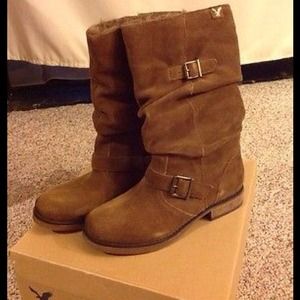 American eagle boots!