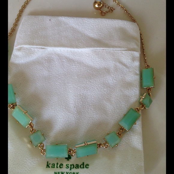 🔴SOLD🔴Nwt Authentic Kate Spade green necklace - Picture 1 of 4