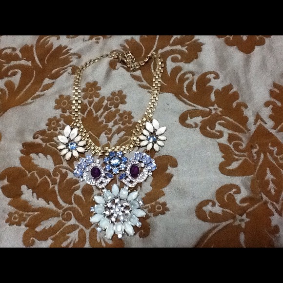 Rhinestone necklace