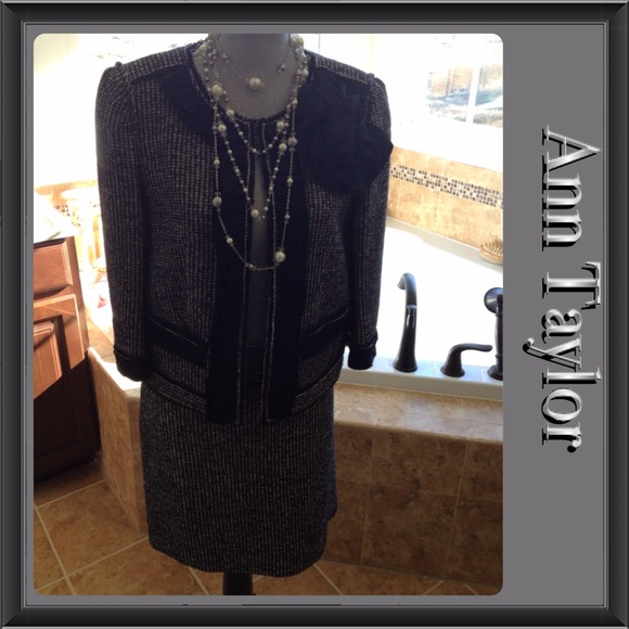 Ann Taylor Tweed Suit - Picture 1 of 4