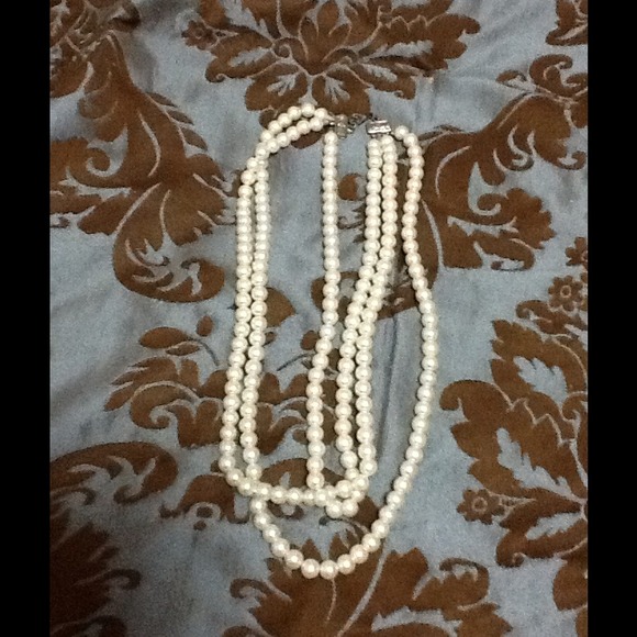 Long necklace - Picture 1 of 2