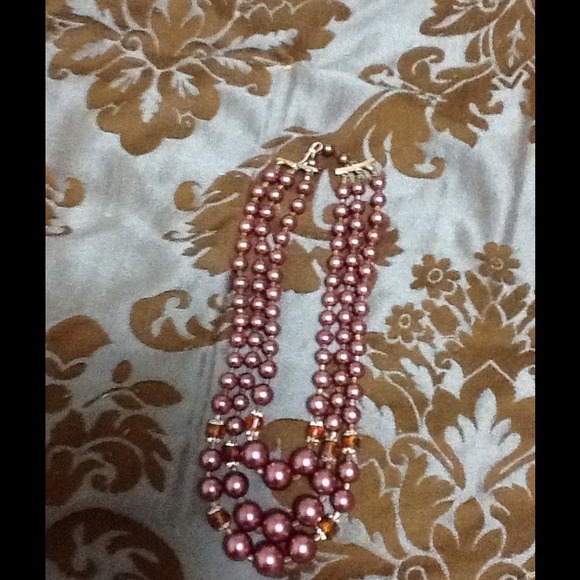 Purple pearl necklace