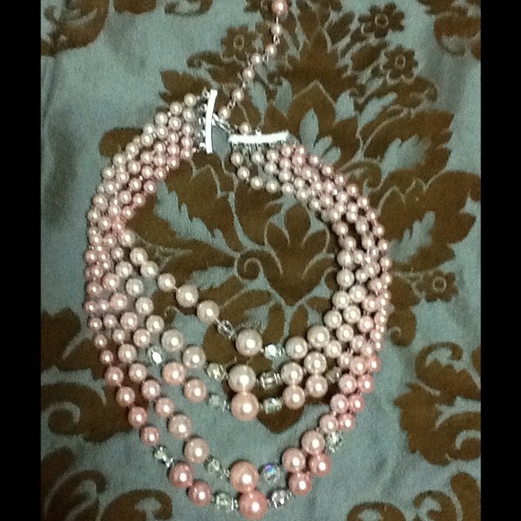 Pearl necklace - Picture 1 of 1