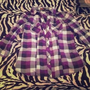 Plaid button quarter sleeve shirt