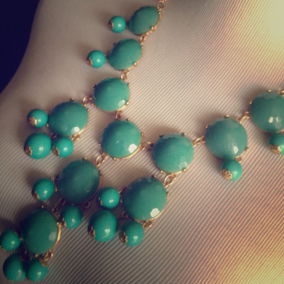 J. Crew Accessories - NEW J. CREW BUBBLE NECKLACE