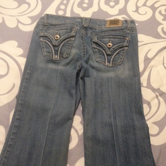 Great jeans pre love 😍