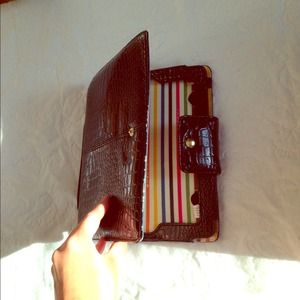 Steve Madden iPad carrying case